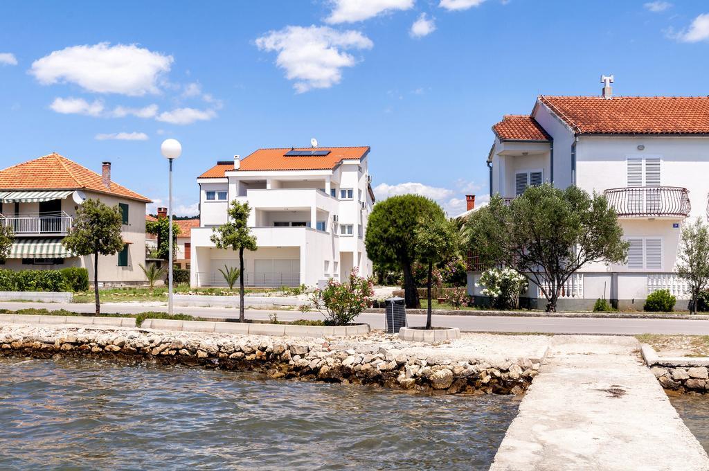 White Residence Accommodation Sukošan Exterior foto